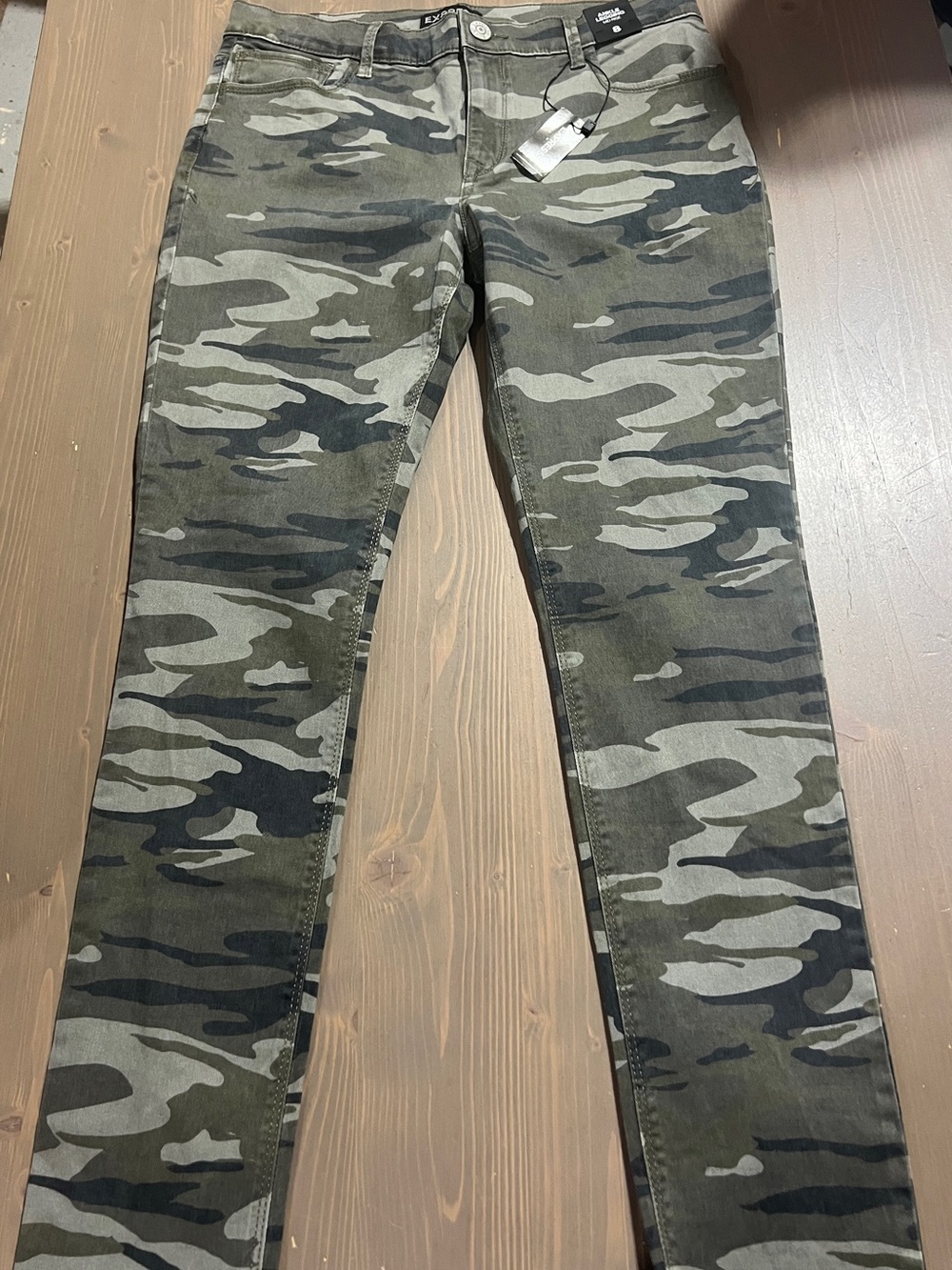 Express Women's Camo Skinny Jeans - Olive & Black